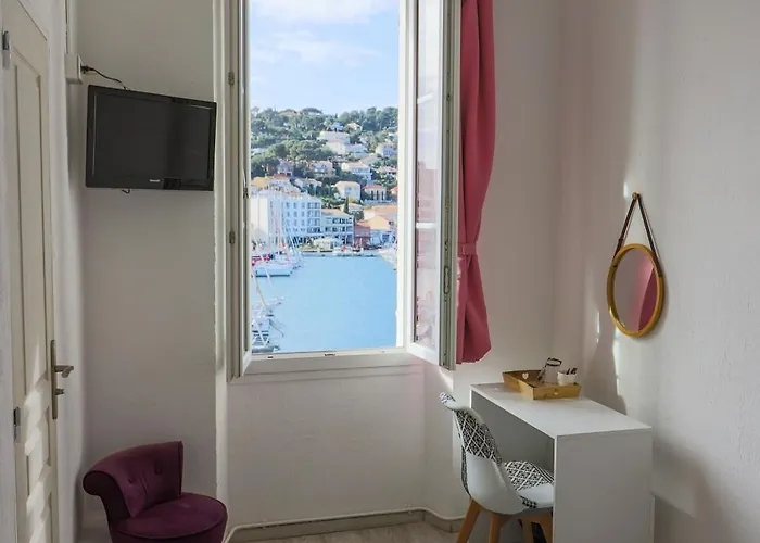 Le Telo Hotel Saint-Mandrier-sur-Mer
